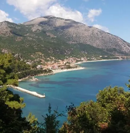 Marios Villa Poros (Kefalonia)