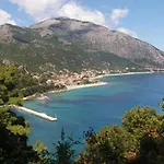 Marios Vila Poros (Kefalonia)