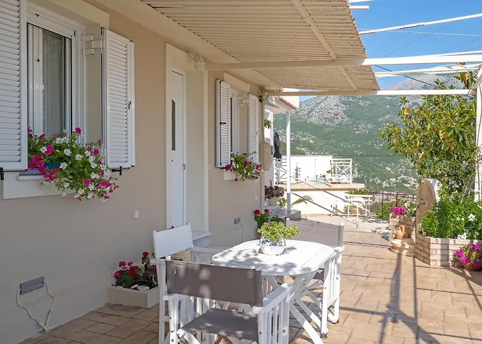 Marios Vila Poros (Kefalonia)